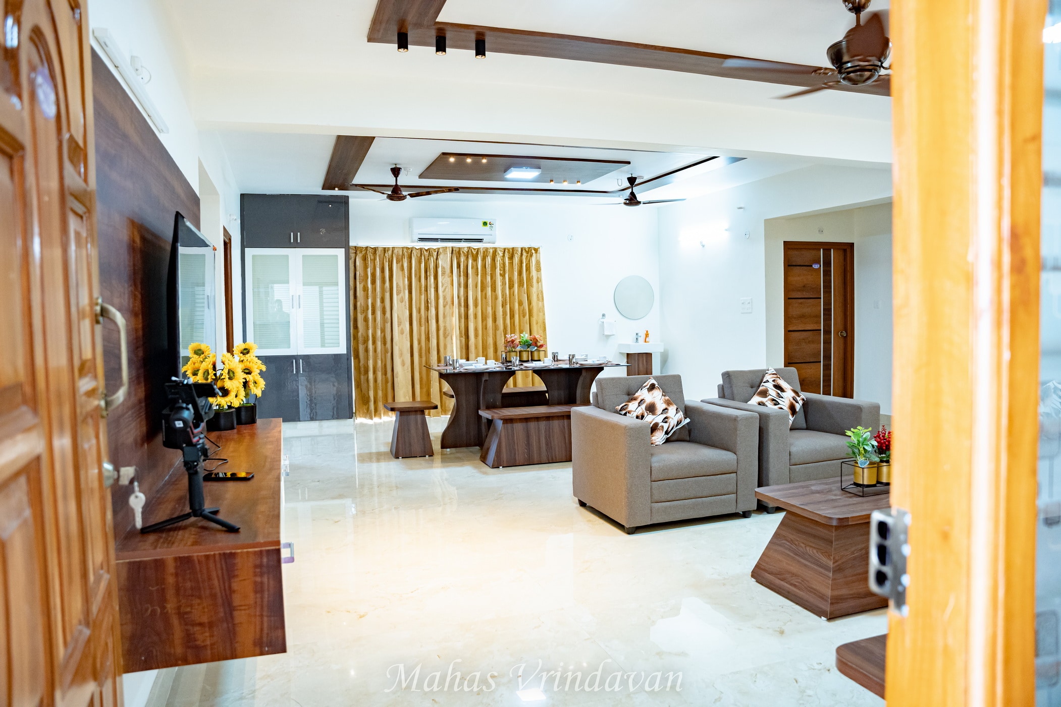 Mahas Vrindavan Homestays|| Entire 3BHK - Tap to explore photos