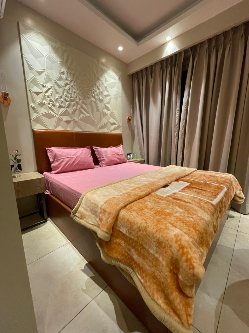 Peaceful Space - Tap to explore photos