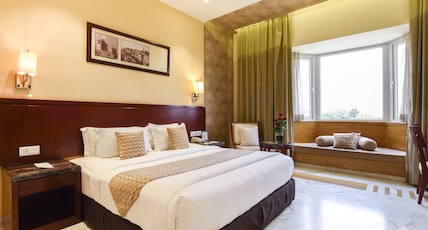 KK Royal Hotel & Convention Centre Room Type - Lotus Room King Bed With Aravali View KK Royal Hotel & Convention Centre Room Type - Lotus Room King Bed With Aravali View
