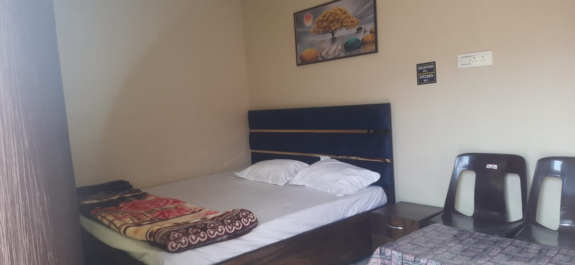 Rajveer Homestay Itharana - Tap to explore photos