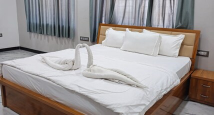 Hotel Pooja Inn Room Type - Classic Ac Room