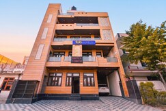 FabHotel Tejasvi - Near Birla Mandir