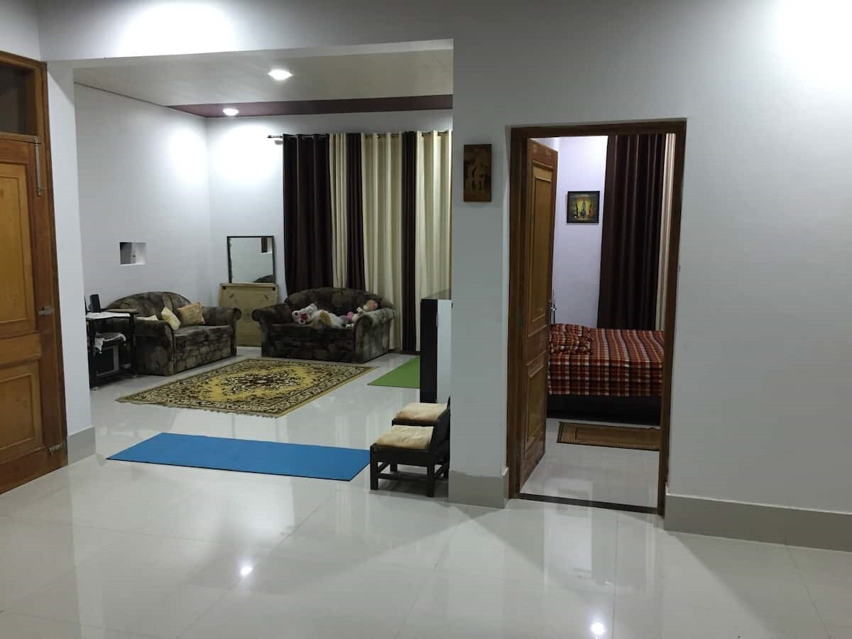 Mahajan Villa - Tap to explore photos