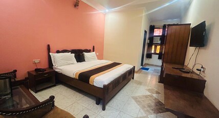 Hotel RBT INN Room Type - deluxe Ac Room