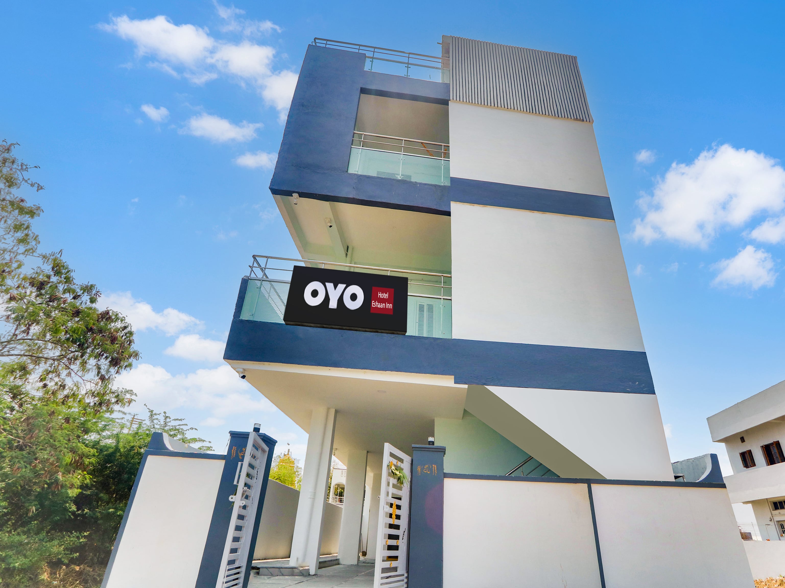 Hotel O Eashan Inn - Tap to explore photos