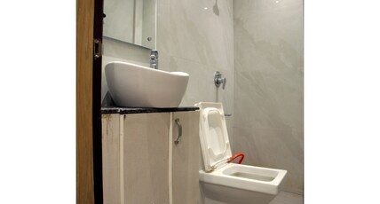 Hotel Ess Kay Room Type - Semi Deluxe Room