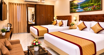 Saravana Residency Room Type - Family Room