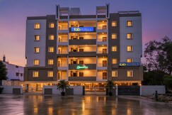 FabHotel Limestone Suites - 750m from Yashoda Hospitals, Somajiguda