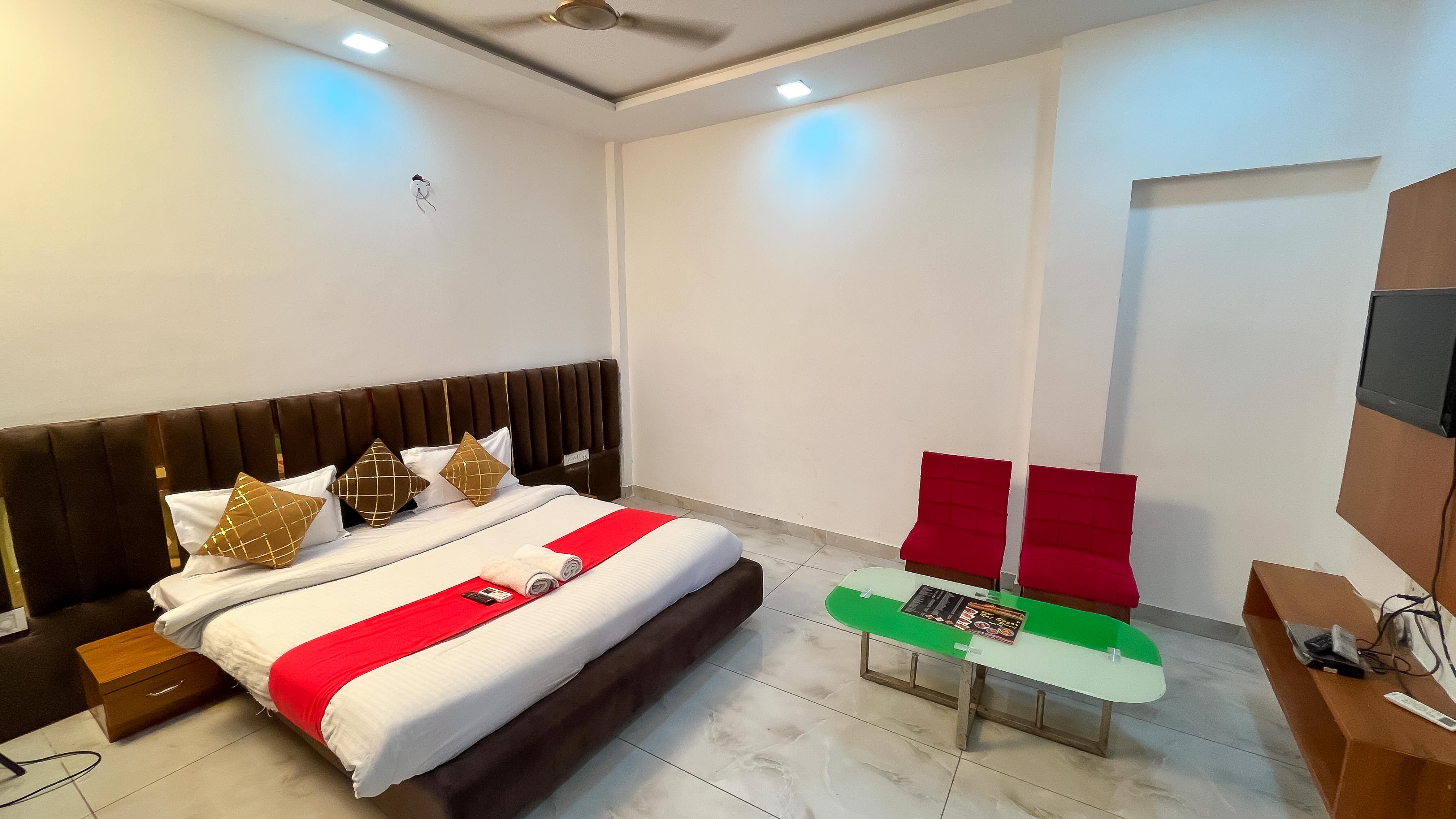 Raj Sagar Resort - Tap to explore photos