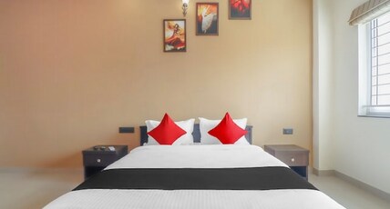 HMT Kalyana Mantapa Room Type - Deluxe AC Room