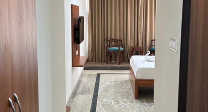 Panchvati by Arogyadham Swasthya Kutir Room Type - Deluxe King Bed Room