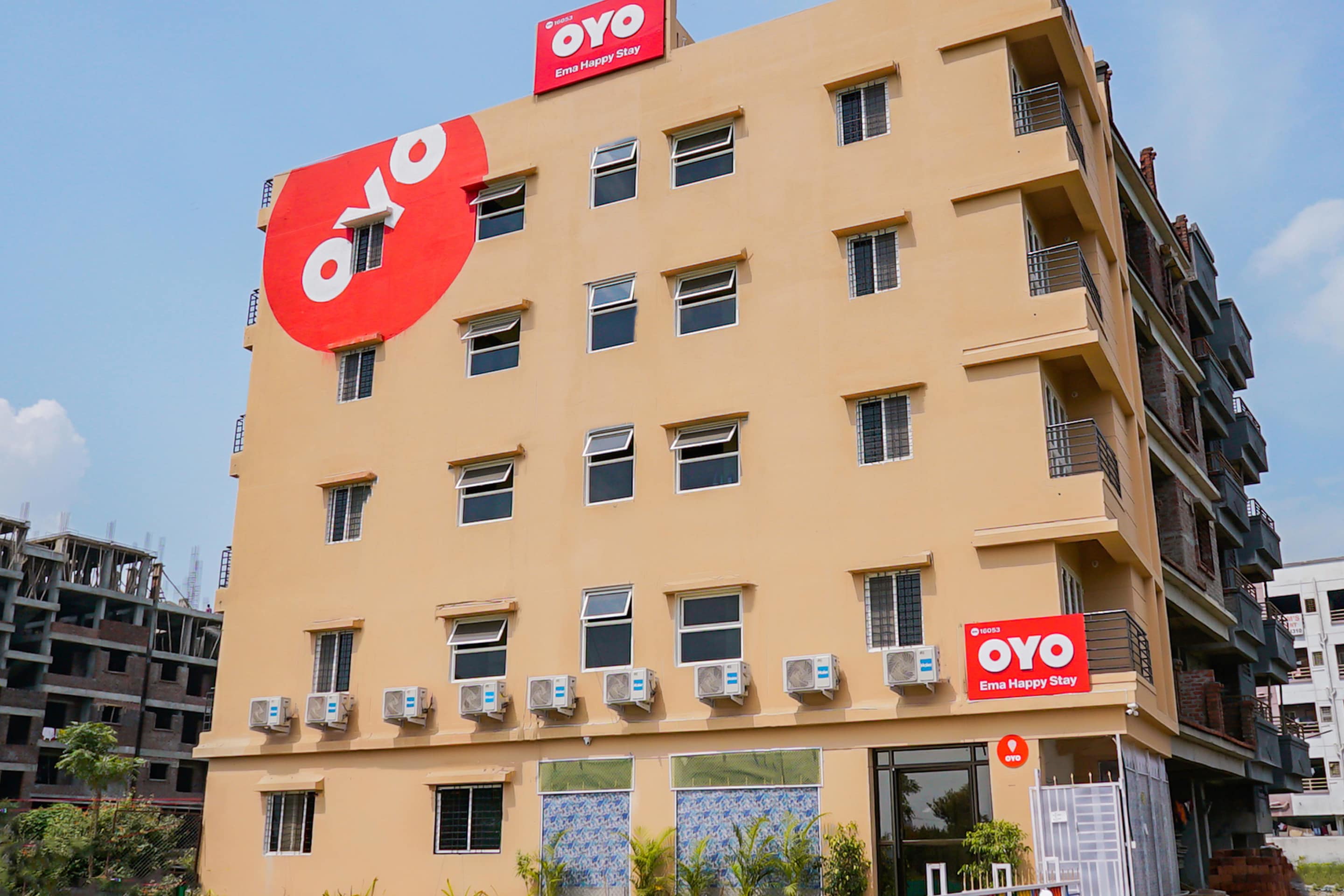 Hotel O Ema Happy Stay - Tap to explore photos