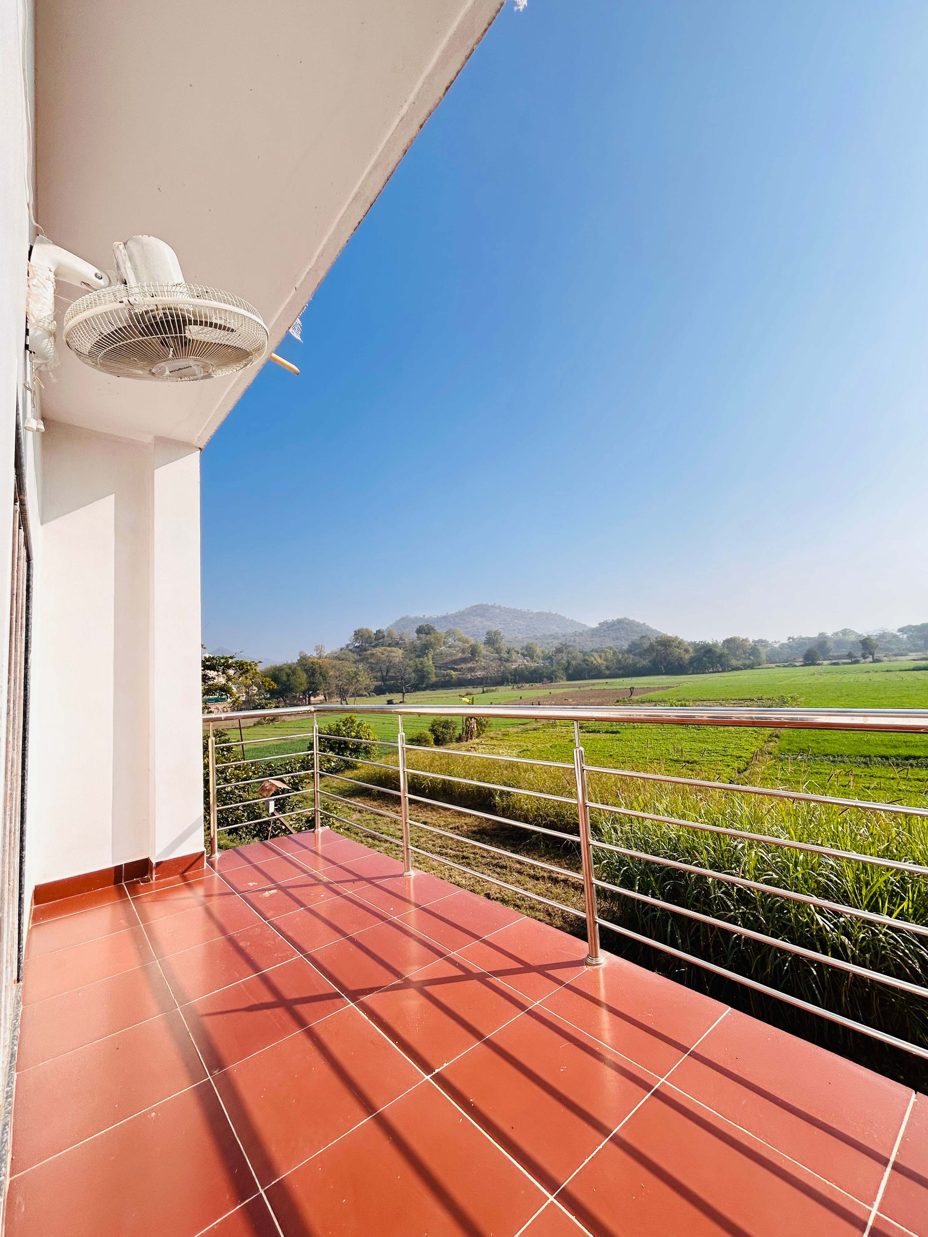 Chouhan guest house - Tap to explore photos