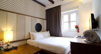 The Sultan Room Type - Standard Double Room