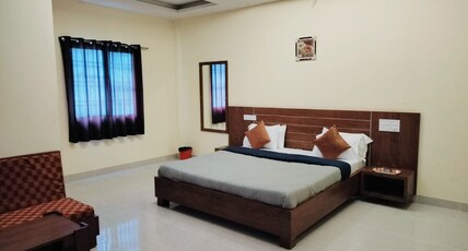 Sai Comfort Boarding & Lodging - Harihar Room Type - Deluxe Double Non Ac Room