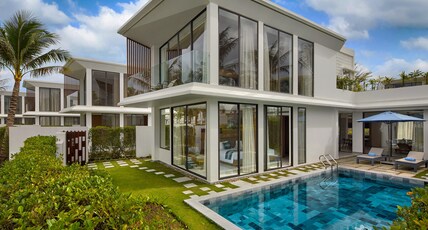 Wyndham Royal Beachfront Resort & Spa Hoi An Danang Room Type - Three-Bedroom Garden View Pool Villa Wyndham Royal Beachfront Resort & Spa Hoi An Danang Room Type - Three-Bedroom Garden View Pool Villa