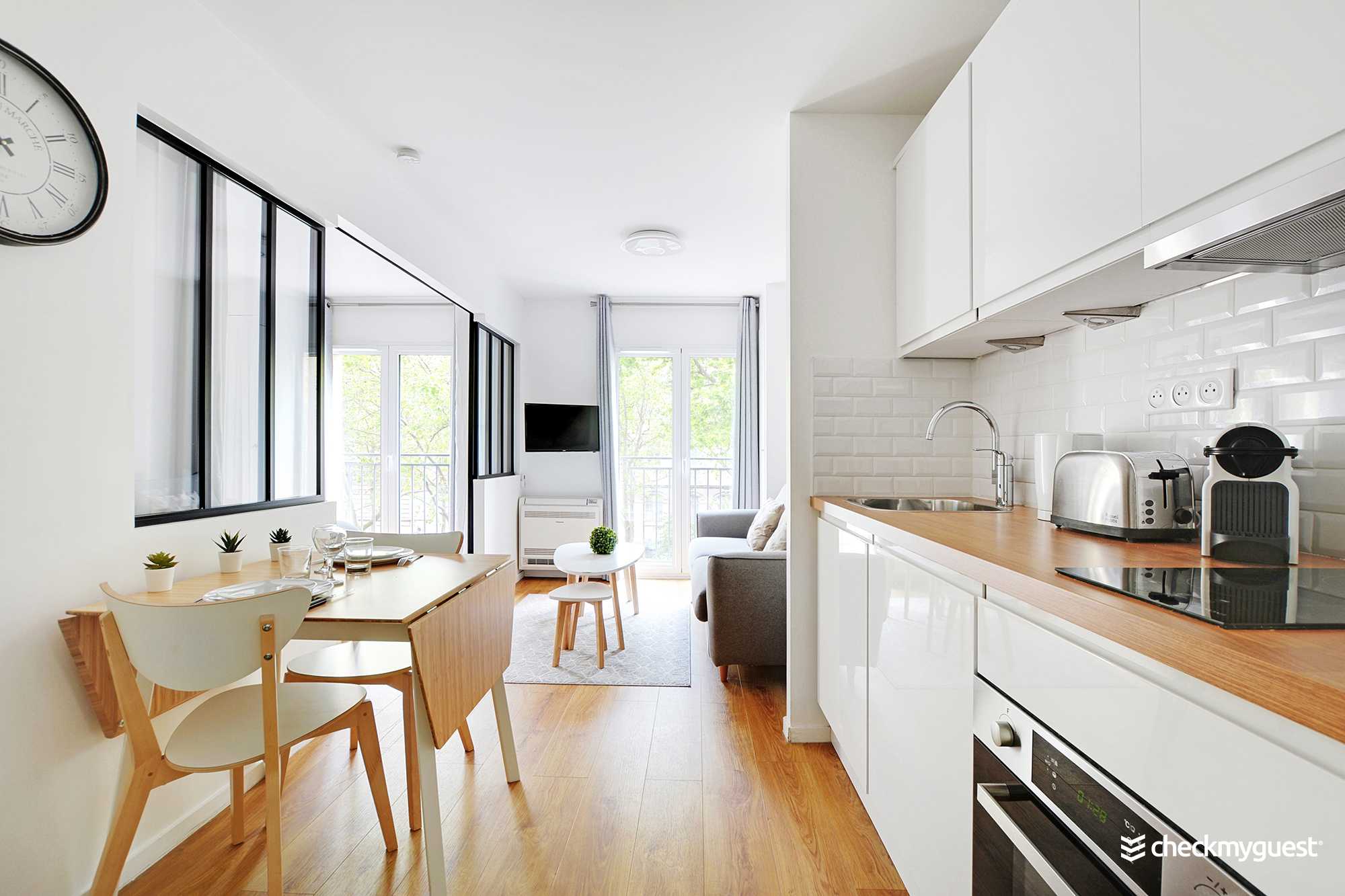 Welcoming apartment - 1BR/4P - Sacre-Coeur - 1 - Tap to explore photos