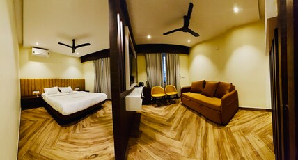 S K Legacy Room Type - Royal Family Suite Room