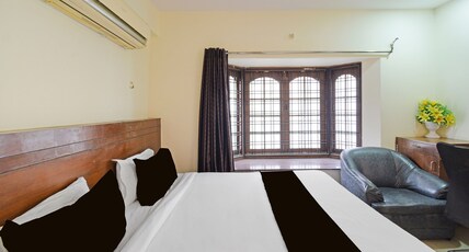 Hotel O VSM Suites Room Type - Classic