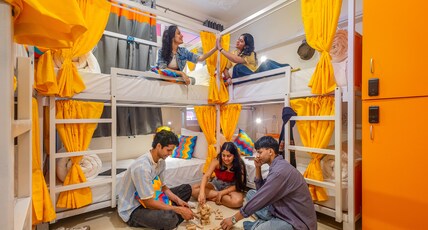 goSTOPS Mcleodganj Mall Road Room Type - Bed in 6 Bed Mixed Dormitory Room with Ensuite Bathroom