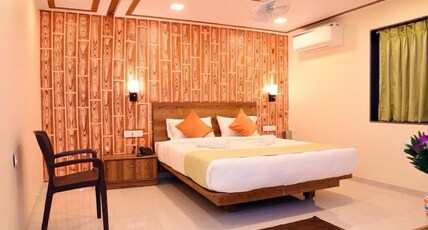 Hotel Matoshree Executive. Room Type - Executive Non ac with bathtub