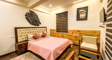 The Cove Lakkidi Room Type - Stream Side Couple Room ( Non AC )