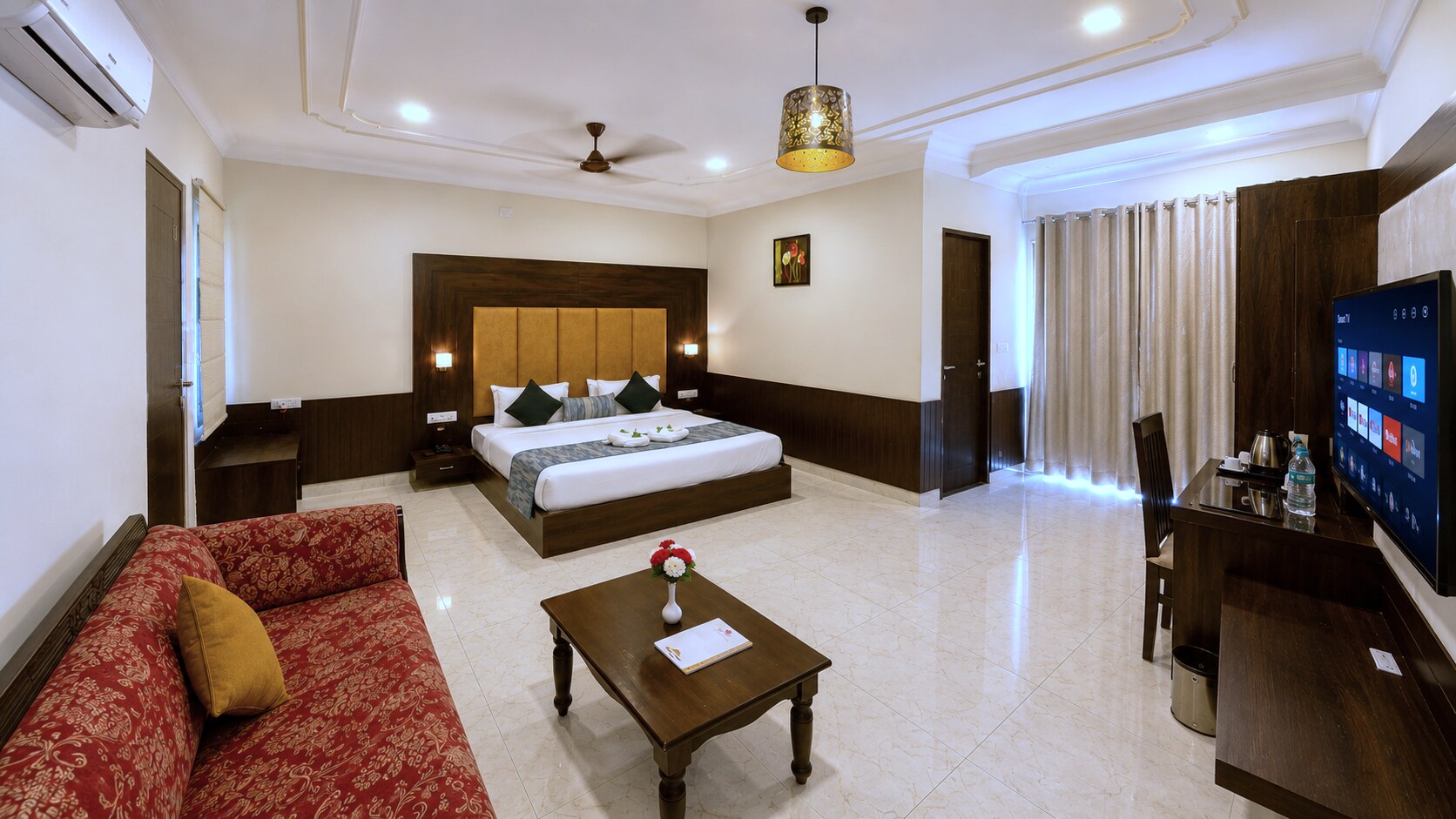 Main gallery