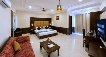 Red Tullip Md Valley Resort & Spa - Luxury Resort With Swimming Pool, Udaipur Room Type - Courtyard Pool View Room with Private Balcony Red Tullip Md Valley Resort & Spa - Luxury Resort With Swimming Pool, Udaipur Room Type - Courtyard Pool View Room with Private Balcony