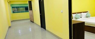 HOTEL GOLDEN BUDDHA INN