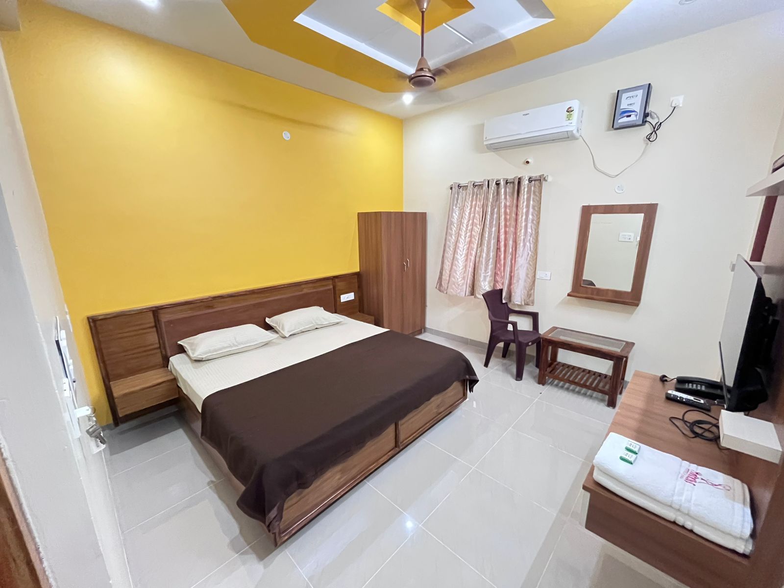 Sakthi Residency - Tap to explore photos