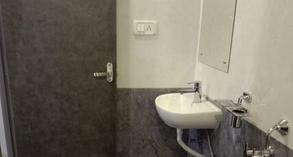 Raaj Grand Hotel Room Type - Deluxe AC Room