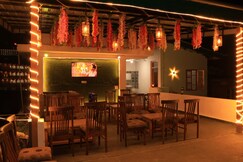 Photos of Green Park Hotel