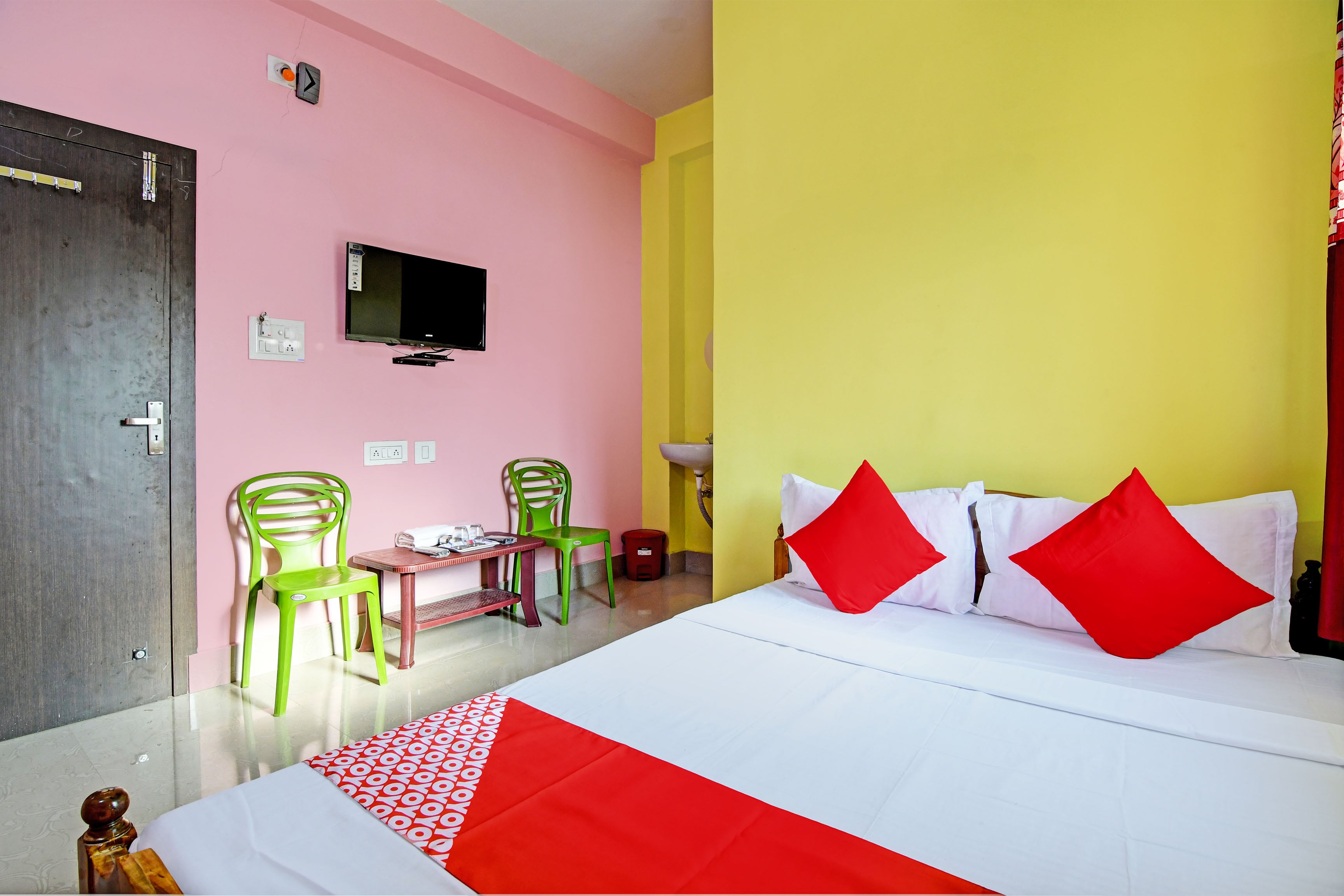 Hotel O Utkal Grand - Tap to explore photos