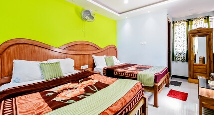 Raasinihas Paradise Room Type - Quadruple Room
