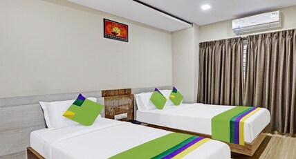 Treebo Zion Room Type - Deluxe Room