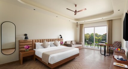 TREAT IMPERIAL, JIM CORBETT Room Type - Premium Plunge Pool Room