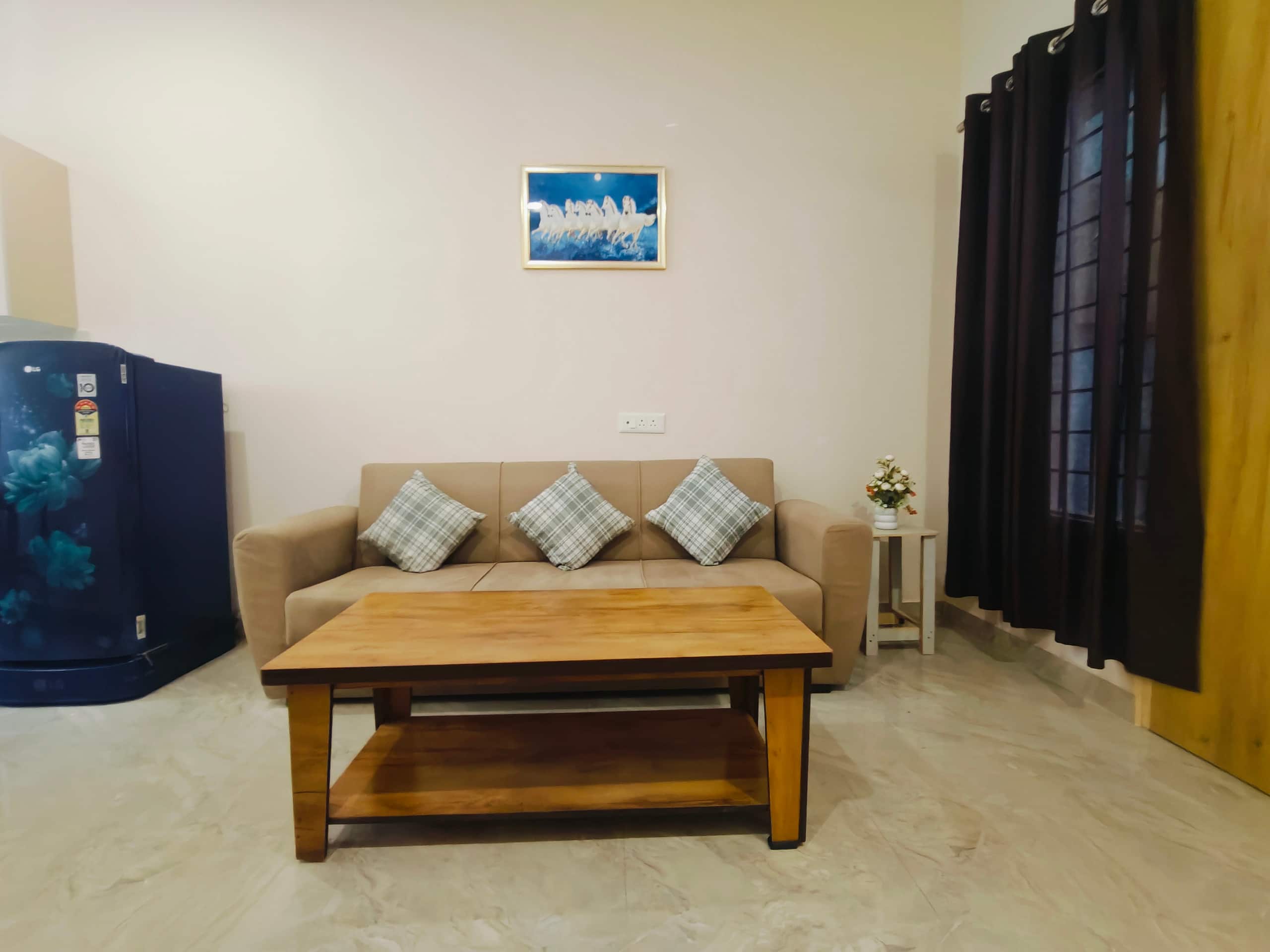 Modern luxury newly built stay in Sec 92 Mohali - Tap to explore photos