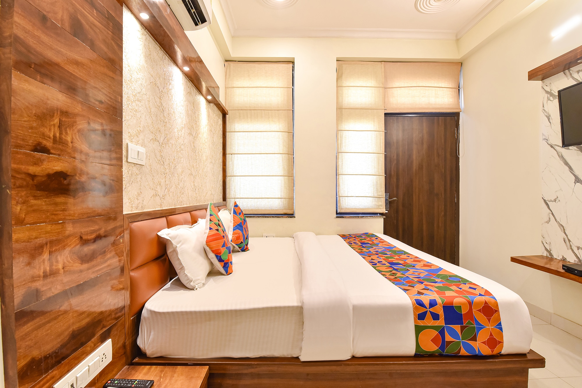 FabHotel Tejasvi - Near Birla Mandir - Tap to explore photos