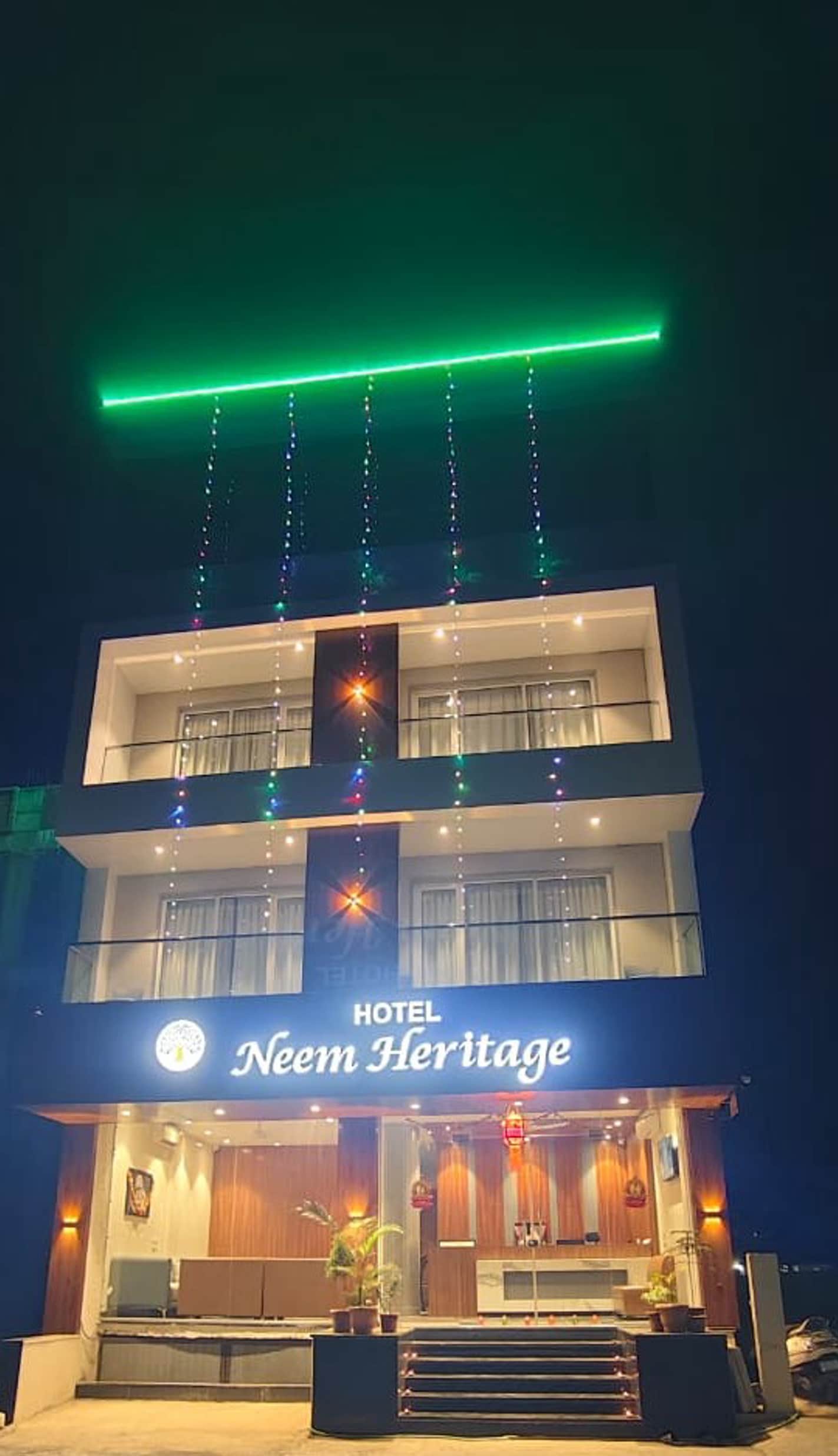 Hotel Neem Heritage - Tap to explore photos