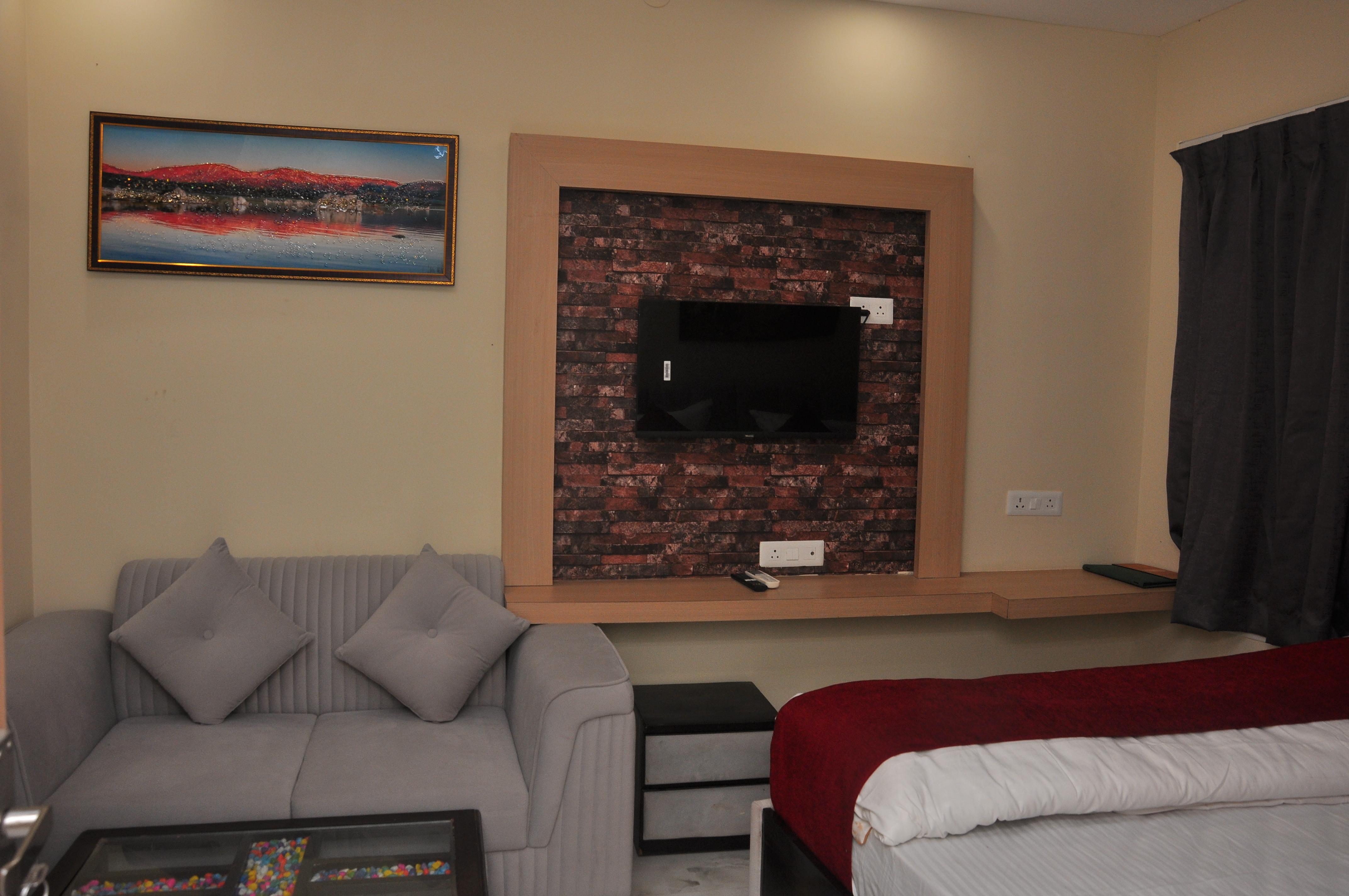 Vrindavan Hotel - Tap to explore photos