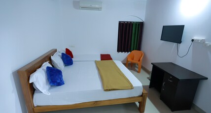 Nirmalyam (Gold homestay) Room Type - AC Family Room 202