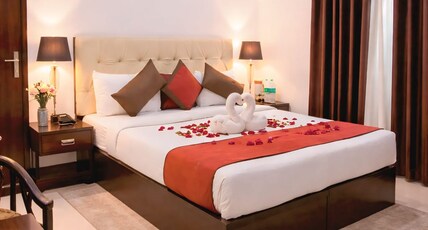 Hotel Samovar By Goyal Hoteliers Room Type - Deluxe Room