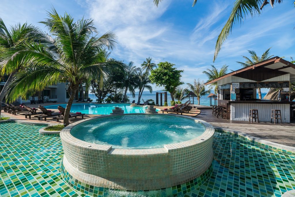 Cocohut Beach Resort & Spa - Tap to explore photos