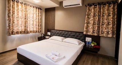 Hotel Saideep Executive Room Type - Super Deluxe Ac with breakfast Hotel Saideep Executive Room Type - Super Deluxe Ac with breakfast
