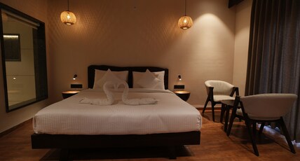 Velora The Luxury Resort Room Type - Jacuzzi Room