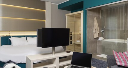 ibis Styles Nivelles Room Type - Jacuzzi Suite and Sauna with 1 double bed