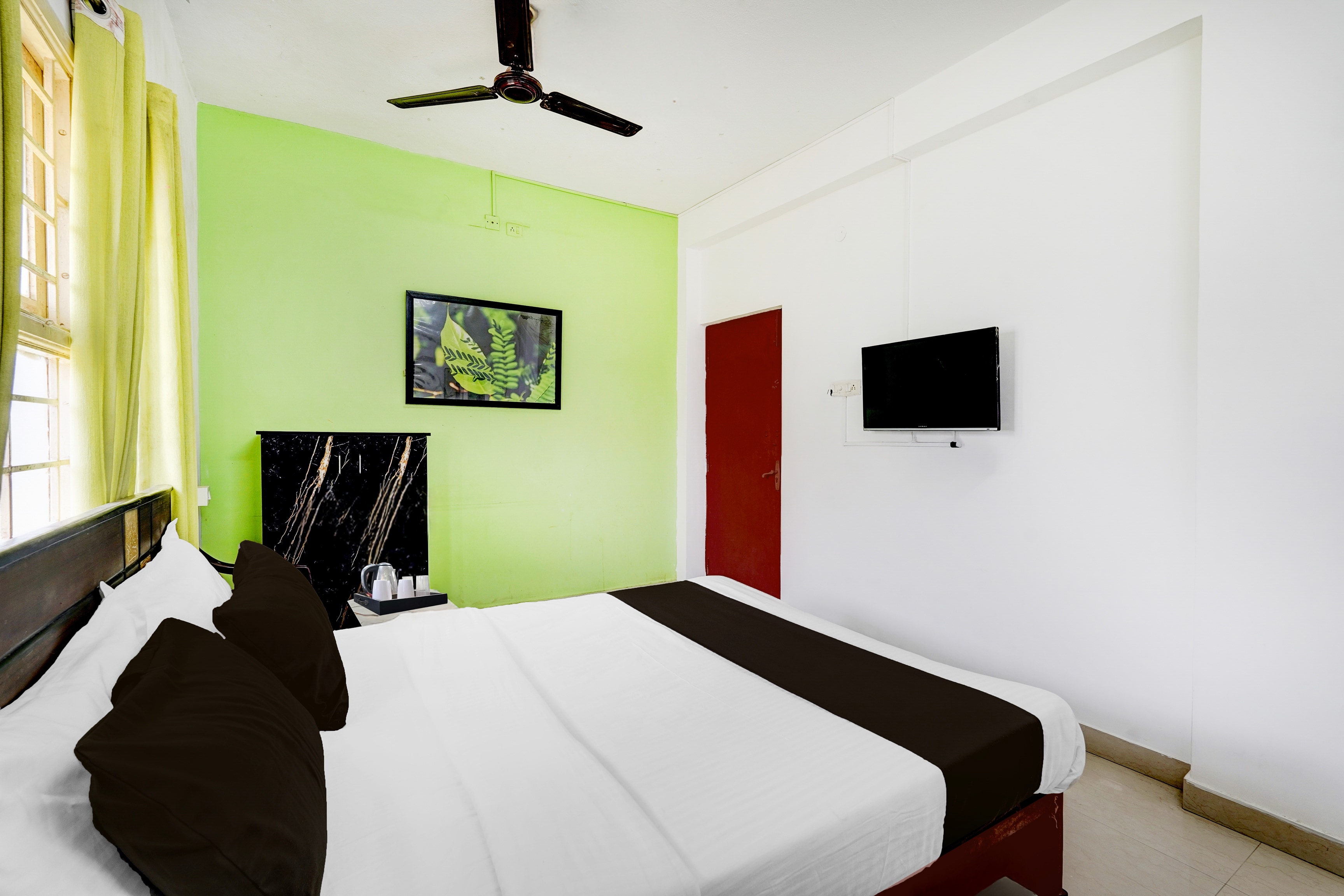 Hotel O Kelambakkam Bus Terminal Formerly Guna Residency - Tap to explore photos