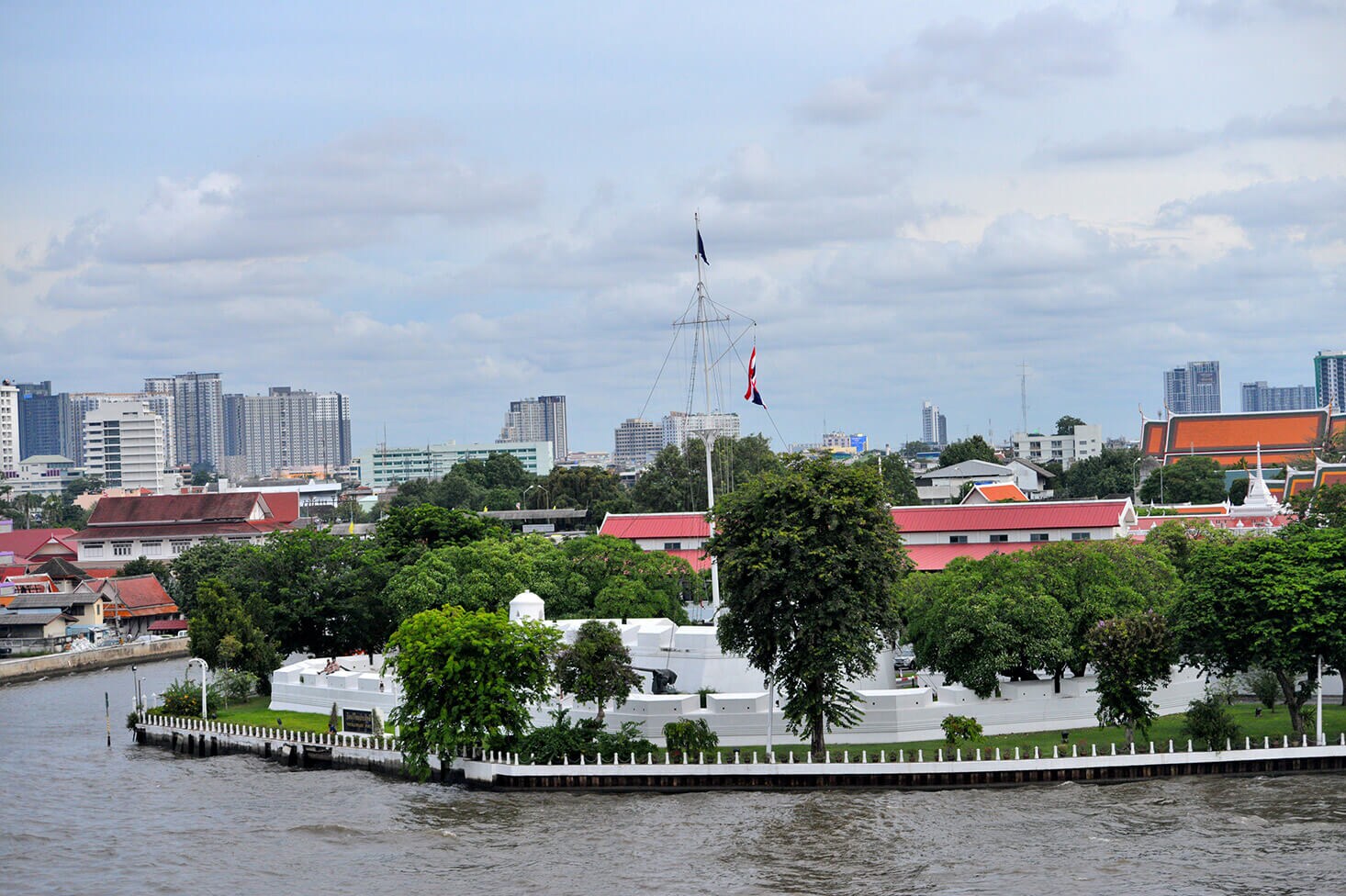 Riva Arun Bangkok - Tap to explore photos