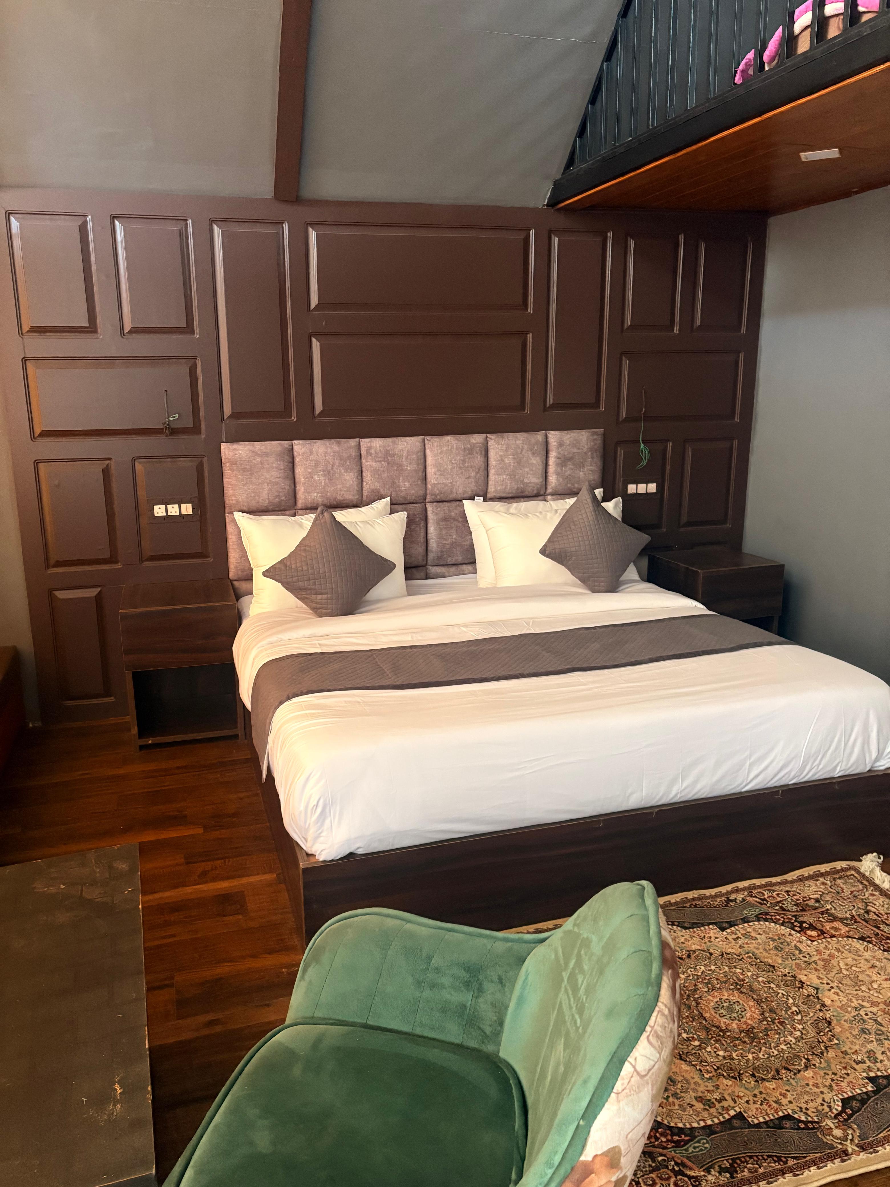 Raiyar Resort - Doodhpathri - Tap to explore photos