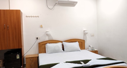 Cross Bill Beach Resort Room Type - Deluxe Cross Bill Beach Resort Room Type - Deluxe
